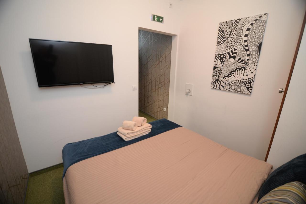 Apartmani Carolija Lucani Eksteriør billede